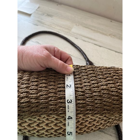 Elka Accessories woman’s straw and leather shoulder tote - Picture 10 of 10